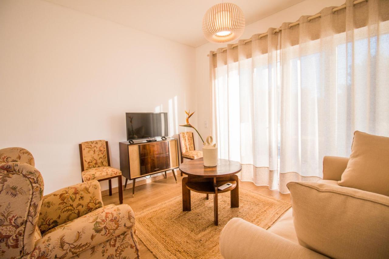188 Apartments - Estrelicia - Pool And Balcony Cascais Bagian luar foto
