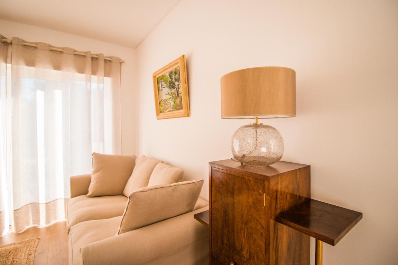 188 Apartments - Estrelicia - Pool And Balcony Cascais Bagian luar foto