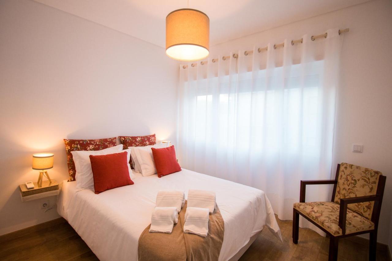 188 Apartments - Estrelicia - Pool And Balcony Cascais Bagian luar foto