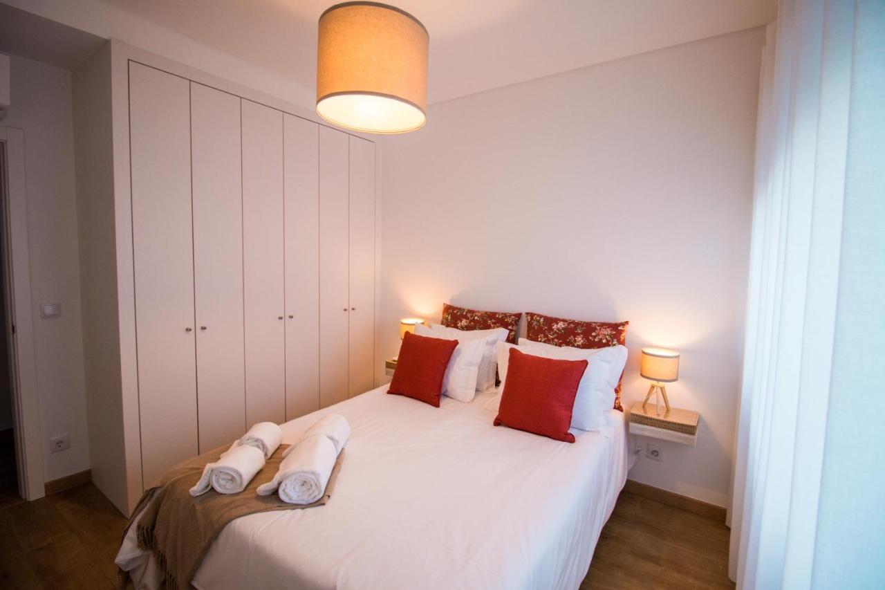 188 Apartments - Estrelicia - Pool And Balcony Cascais Bagian luar foto